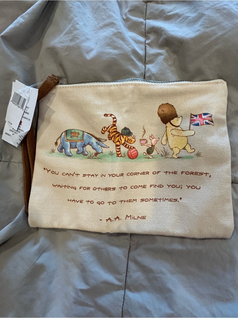 Disney Beige Canvas Winnie the Pooh Friends Zip Wristlet